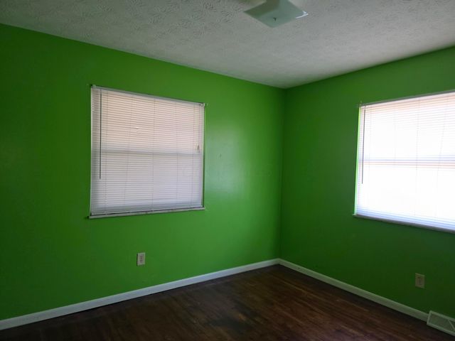 3355 E Deshler Avenue, Columbus, OH 43227