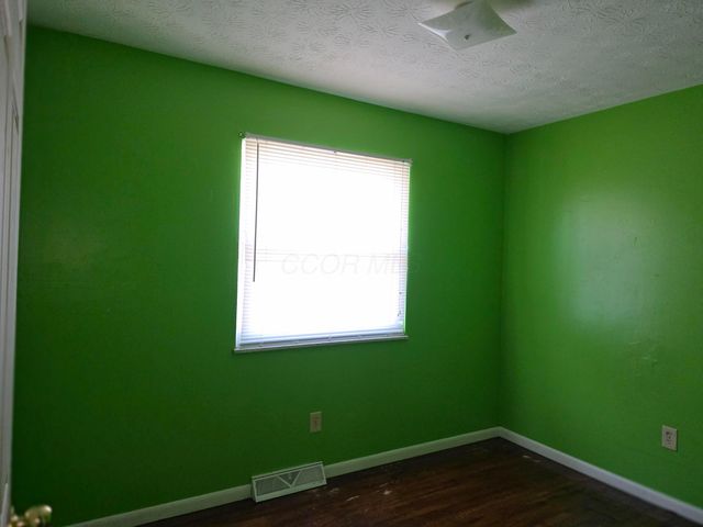 3355 E Deshler Avenue, Columbus, OH 43227