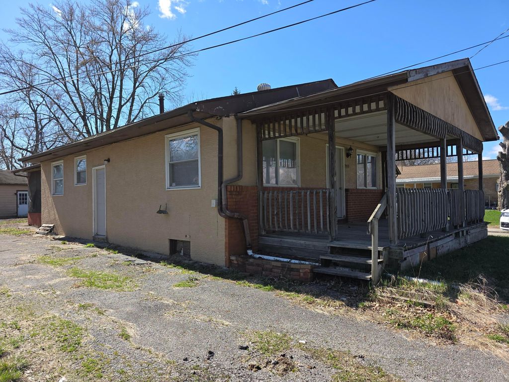 3355 E Deshler Avenue, Columbus, OH 43227