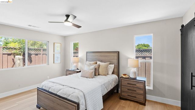 2831 Monroe St, Santa Clara, CA 95051