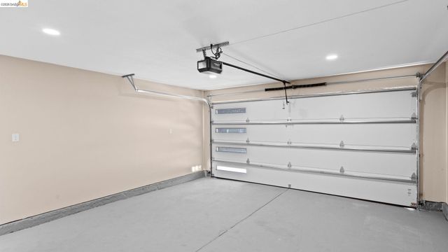 2831 Monroe St, Santa Clara, CA 95051