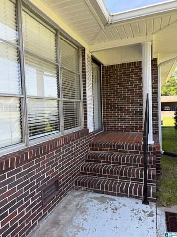 6049 GWIN CIRCLE, Bessemer, AL 35023