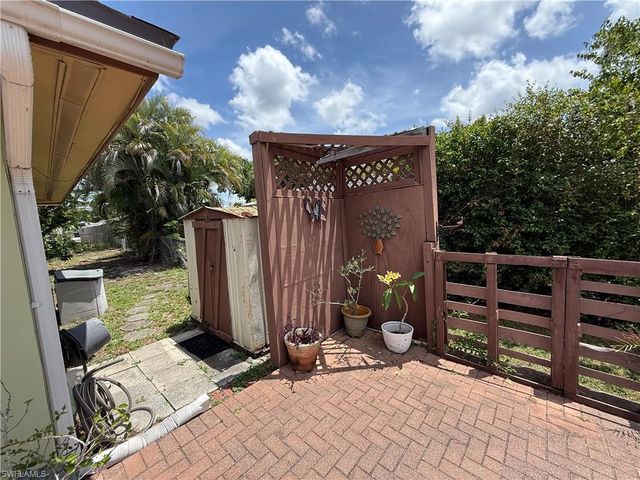1635 Kensington CT, Fort Myers, FL 33907
