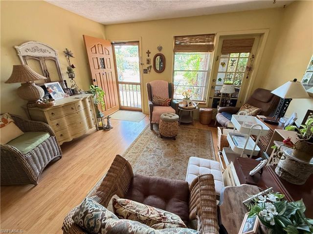 1635 Kensington CT, Fort Myers, FL 33907