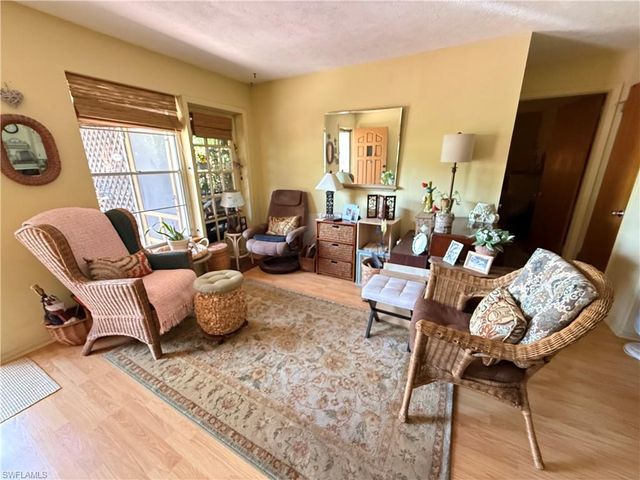 1635 Kensington CT, Fort Myers, FL 33907