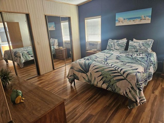 4904 4TH C STREET E, Bradenton, FL 34203