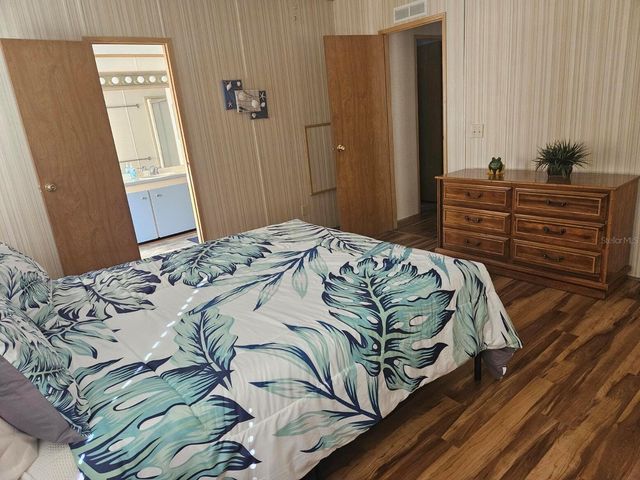 4904 4TH C STREET E, Bradenton, FL 34203