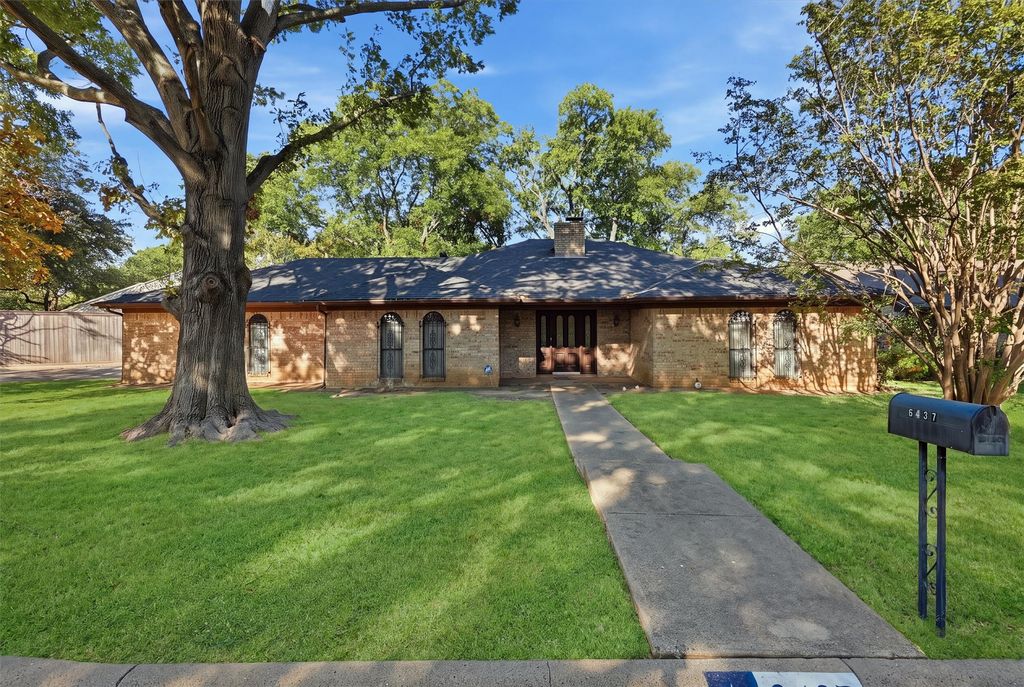 6437 Suncrest Court, North Richland Hills, TX 76180 — photo 2