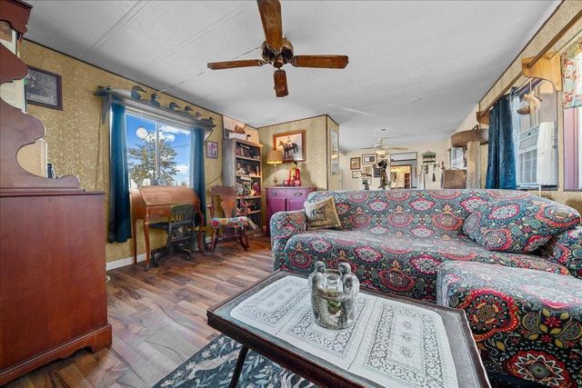 6250 SE 150TH AVENUE, Morriston, FL 32668