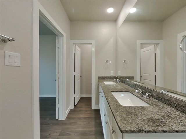 5163 Klein Orchard Drive, Houston, TX 77066