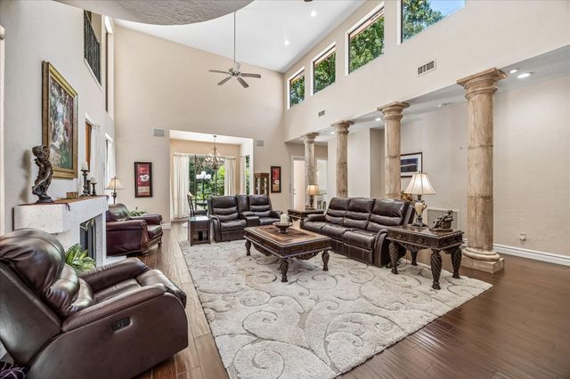 2303 Woods Estates Drive, Kingwood, TX 77339