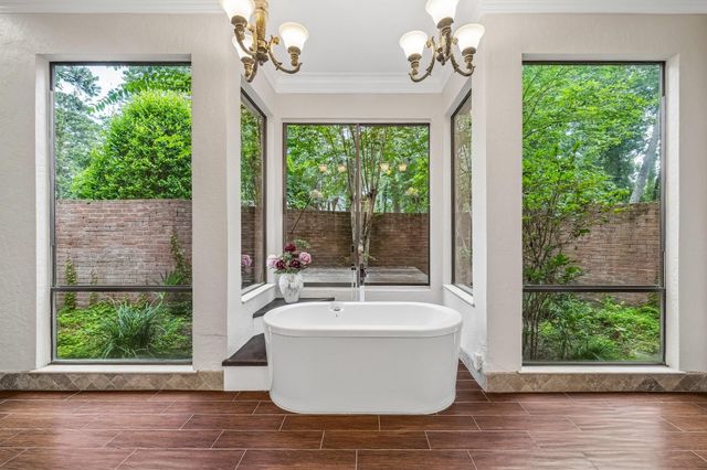 2303 Woods Estates Drive, Kingwood, TX 77339