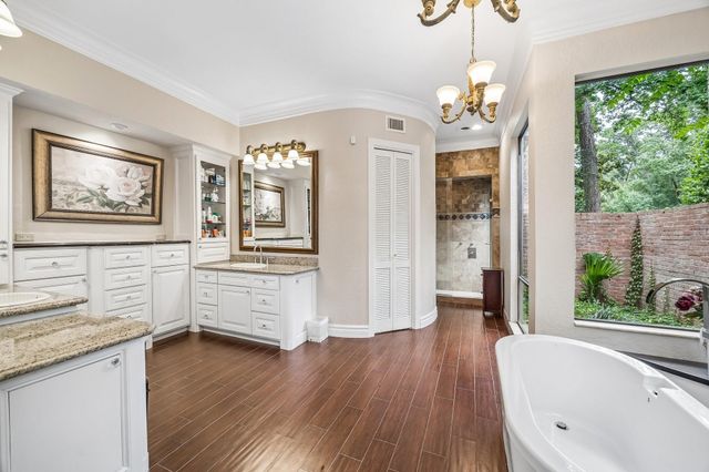 2303 Woods Estates Drive, Kingwood, TX 77339