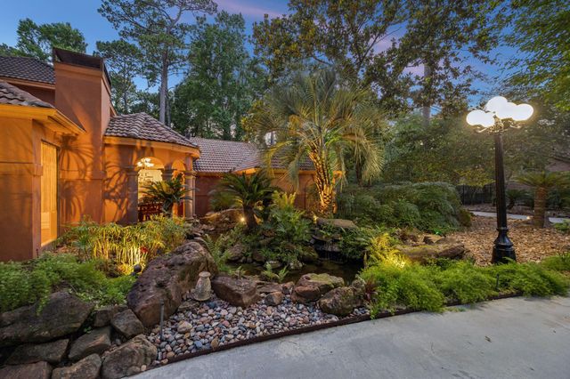 2303 Woods Estates Drive, Kingwood, TX 77339