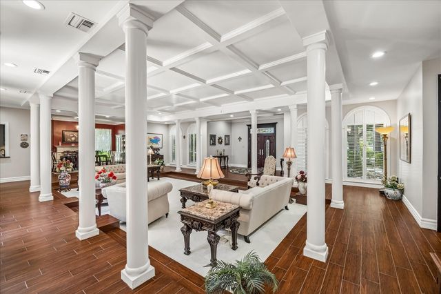2303 Woods Estates Drive, Kingwood, TX 77339
