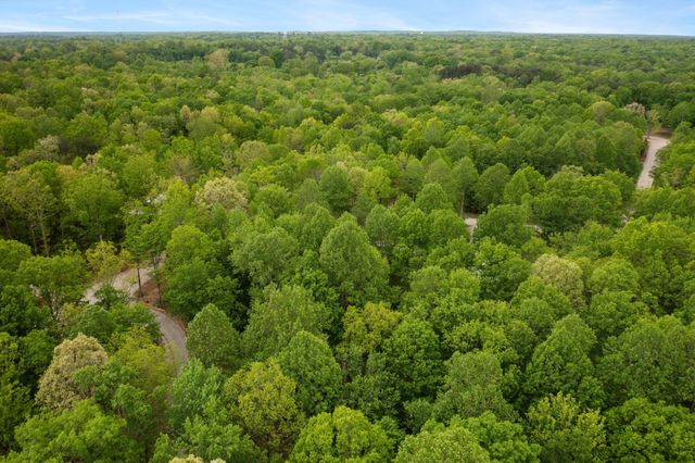 25 Fireside Ct, Monteagle, TN 37356