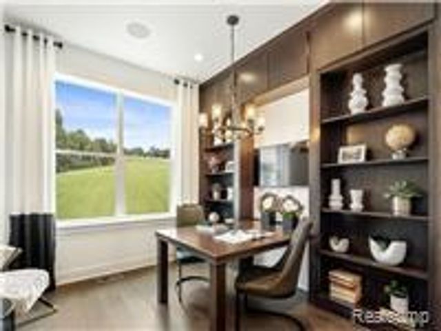 7639 Larchwood Drive, West Bloomfield, MI 48322