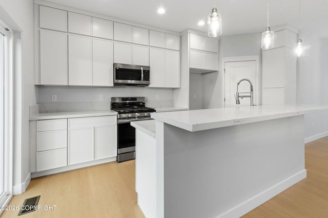 613 W Birdnest Drive, Wasilla, AK 99654