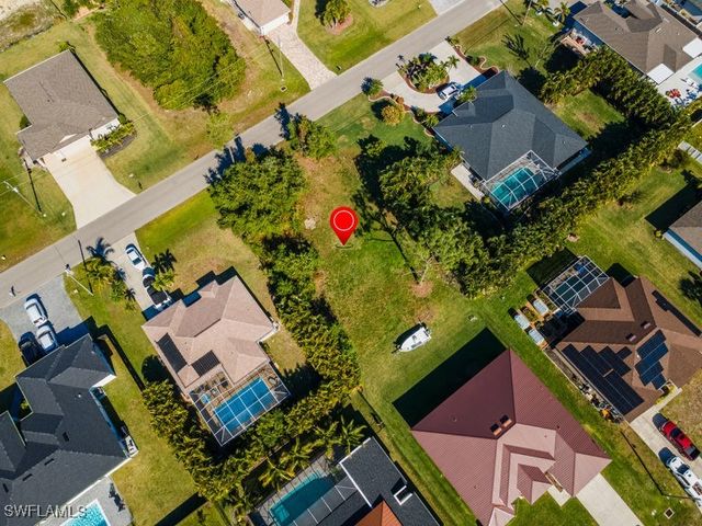 2716 SW 4th LN, Cape Coral, FL 33991