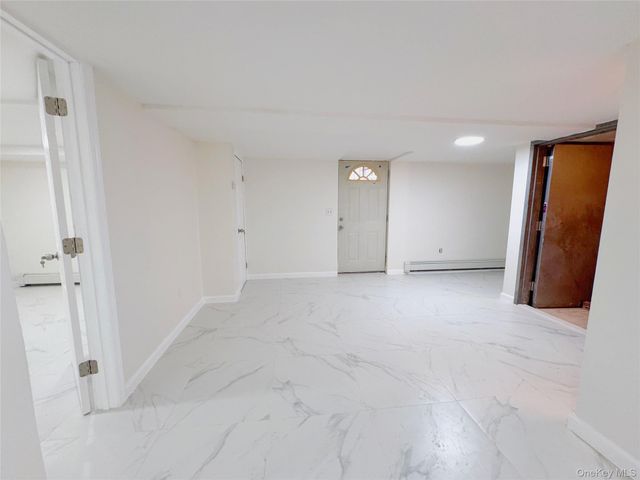 11701 14th Avenue 1F, College Point, NY 11356