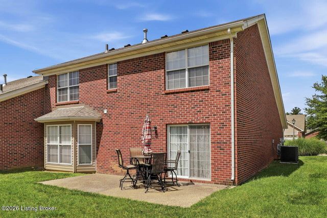 3213 Stony Farm Dr, Louisville, KY 40299