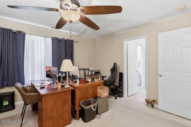 3213 Stony Farm Dr, Louisville, KY 40299