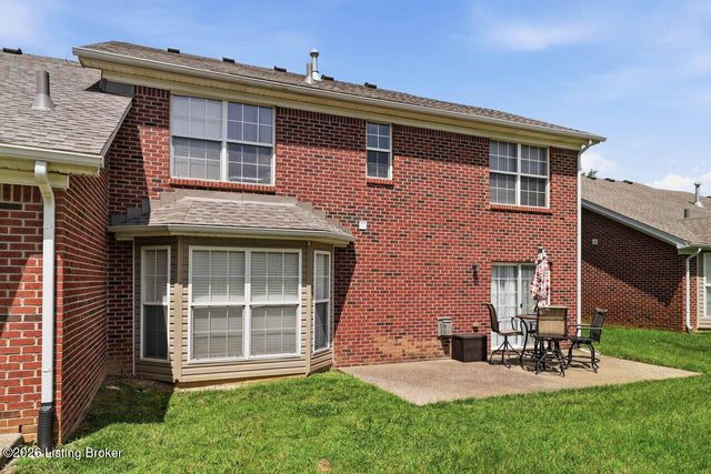 3213 Stony Farm Dr, Louisville, KY 40299