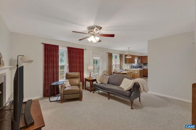 1092 WINTERGREEN LN, Charlottesville, VA 22903