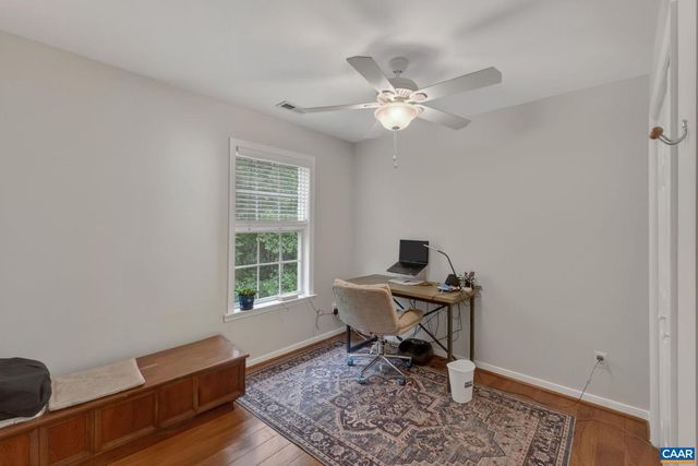 1092 WINTERGREEN LN, Charlottesville, VA 22903