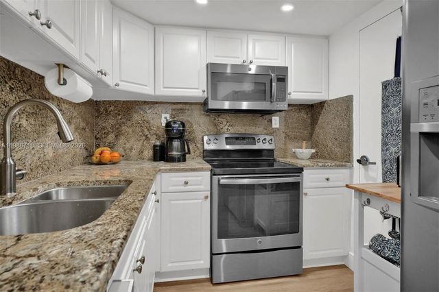 1000 West Ave 104, Miami Beach, FL 33139