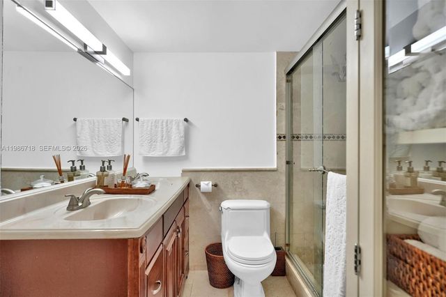 1000 West Ave 104, Miami Beach, FL 33139