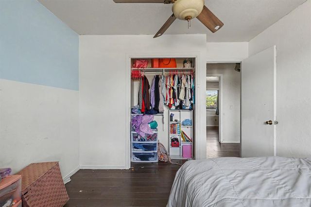 1004 SW 11th Street, Moore, OK 73160