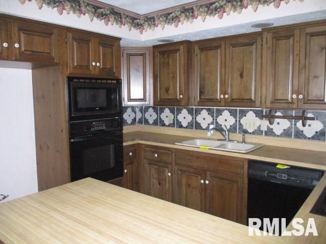 302 PALM Street, Canton, IL 61520