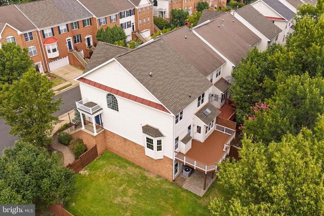 43715 CLEMENS TER, Ashburn, VA 20147