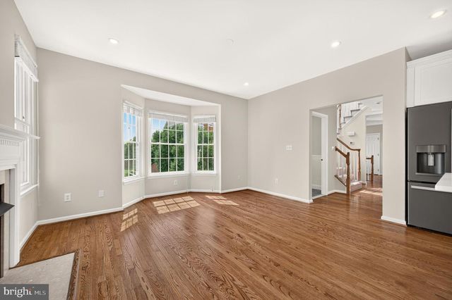 43715 CLEMENS TER, Ashburn, VA 20147