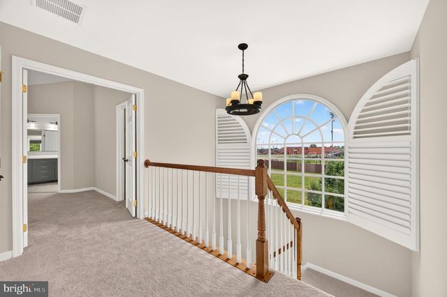 43715 CLEMENS TER, Ashburn, VA 20147