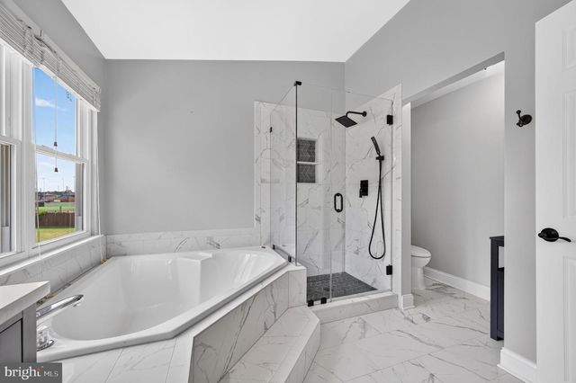43715 CLEMENS TER, Ashburn, VA 20147