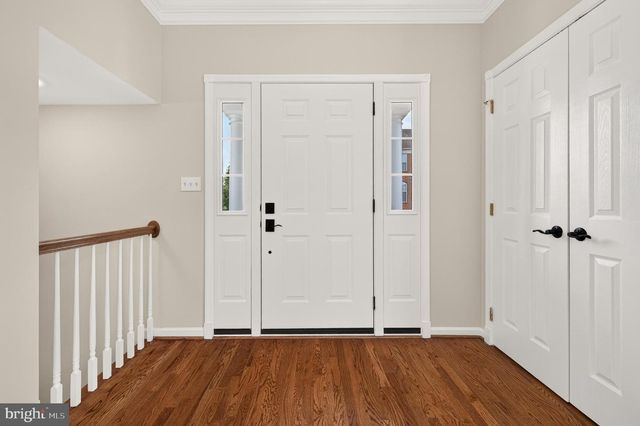 43715 CLEMENS TER, Ashburn, VA 20147