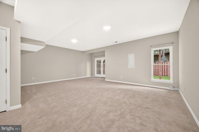 43715 CLEMENS TER, Ashburn, VA 20147