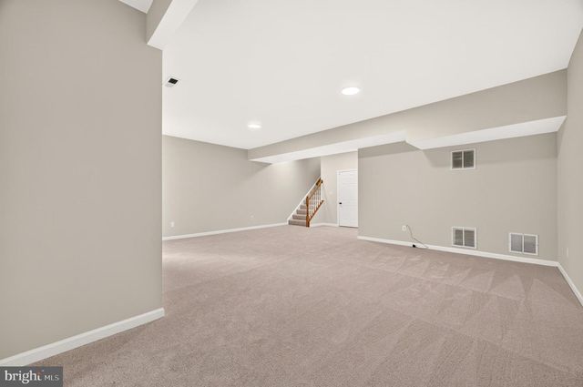 43715 CLEMENS TER, Ashburn, VA 20147