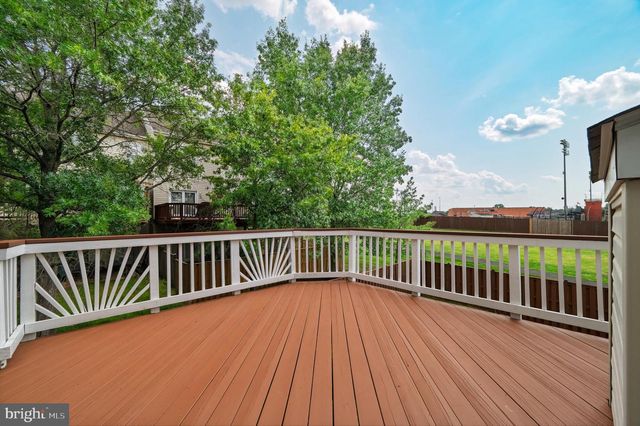 43715 CLEMENS TER, Ashburn, VA 20147