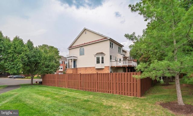 43715 CLEMENS TER, Ashburn, VA 20147