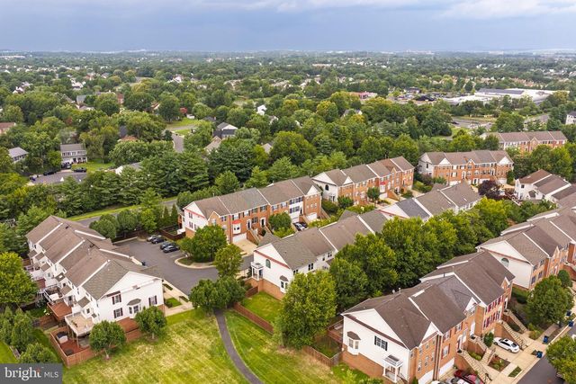 43715 CLEMENS TER, Ashburn, VA 20147