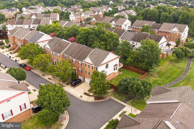 43715 CLEMENS TER, Ashburn, VA 20147