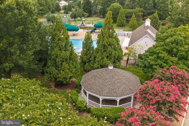 43715 CLEMENS TER, Ashburn, VA 20147
