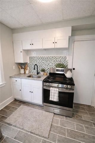 123 Cottage Street 5, Pawtucket, RI 02860