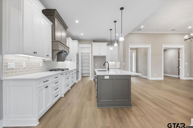 13861 FM 2868, Flint, TX 75762
