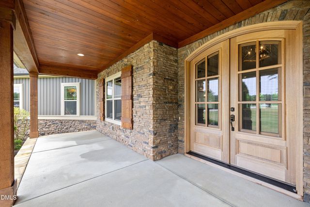 2335 Twin Acres Road, Clayton, NC 27520
