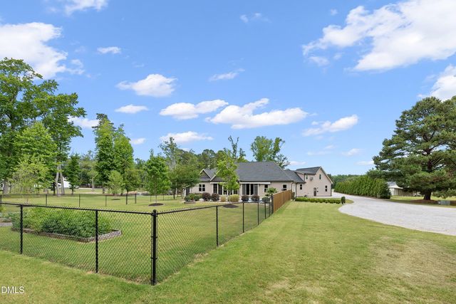 2335 Twin Acres Road, Clayton, NC 27520