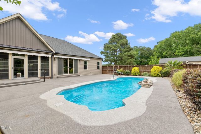 2335 Twin Acres Road, Clayton, NC 27520
